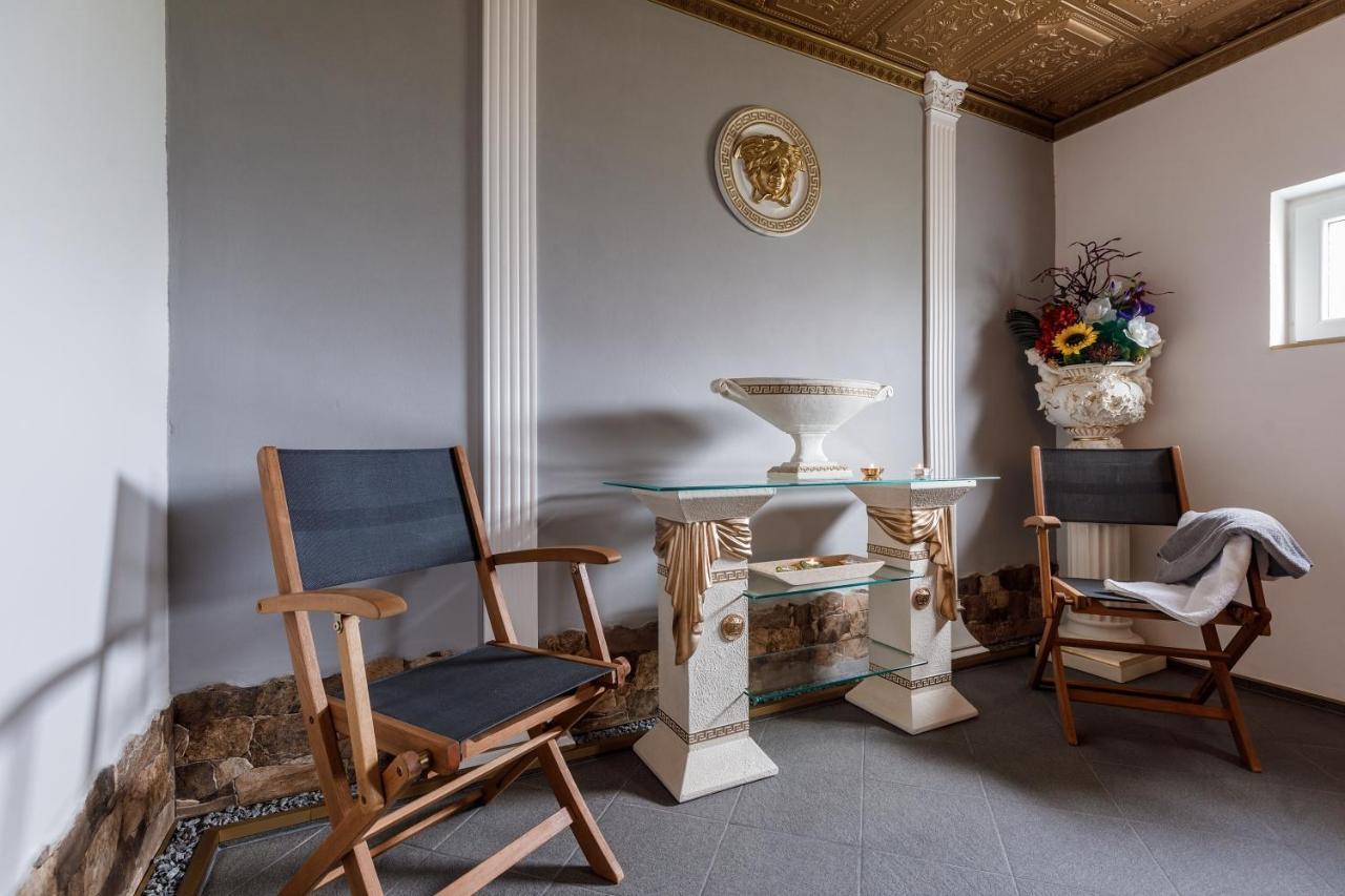 Sherwood Hotel Vojkovice Nad Ohri المظهر الخارجي الصورة